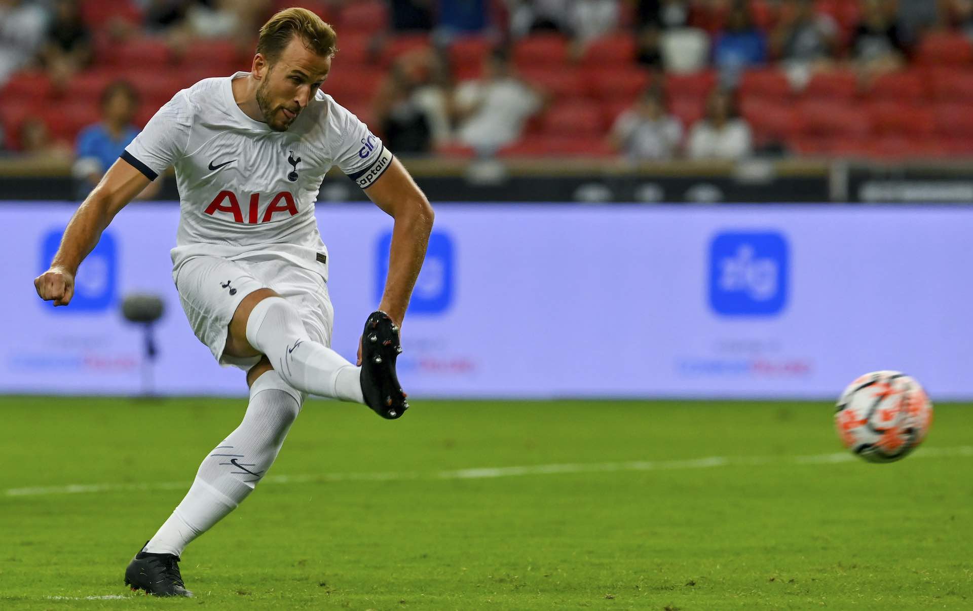England captain Kane finds new home with Bayern Munich